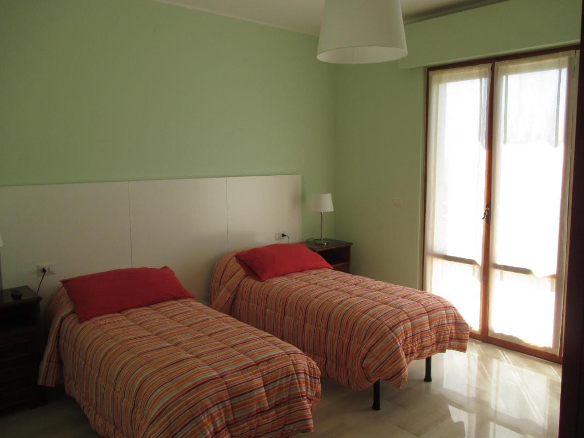 A Casa Di Gio' Bed & Breakfast Atri Bagian luar foto